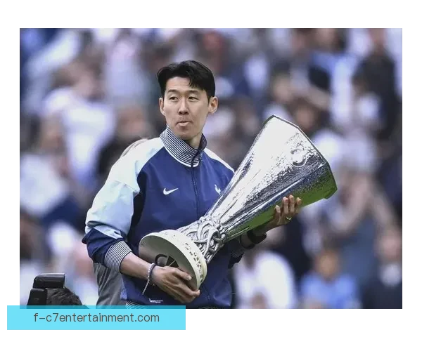 孙兴慜再连获韩国多项杰出贡献大奖见证亚洲球星影响力与时代价值